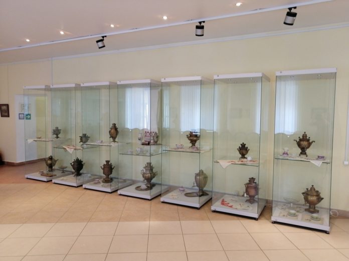 В Подольском краеведческом музее проходит фондовая выставка “Чаепитие в Подольске” с 25 июня по... В Подольском краеведческом музее проходит фондовая выставка “Чаепитие в Подольске” с 25 июня по...