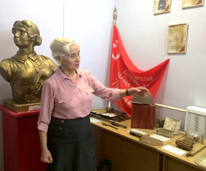 В подольской библиотеке № 2 состоялся исторический экскурс «Армейской славы великий путь!» В подольской библиотеке № 2 состоялся исторический экскурс «Армейской славы великий путь!»