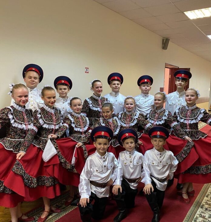 На III Открытом Областном конкурсе «Союз талантов Подмосковья» подольский ансамбль «Созвездие» стал лауреатом 1...