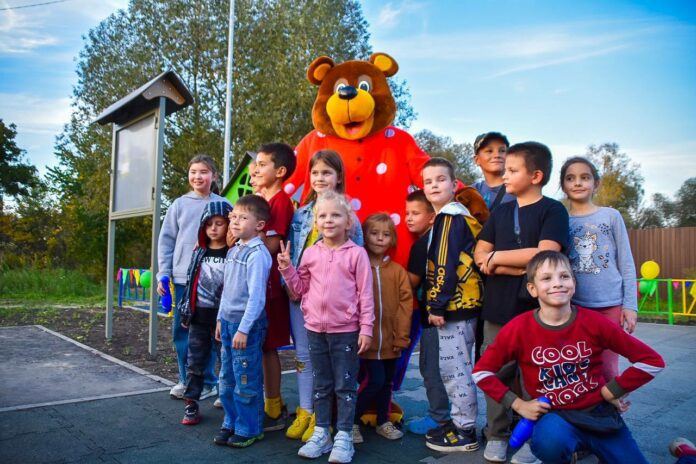 В нескольких деревнях в Подольске откроют детские площадки В нескольких деревнях в Подольске откроют детские площадки