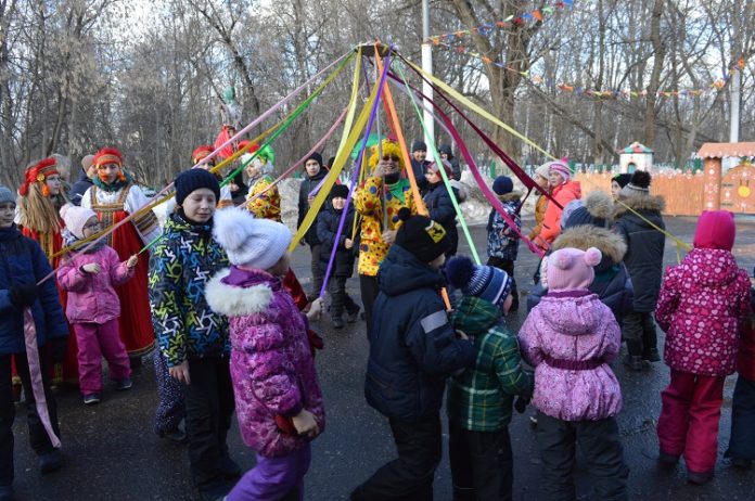 Въехали в весну на лошадях Въехали в весну на лошадях