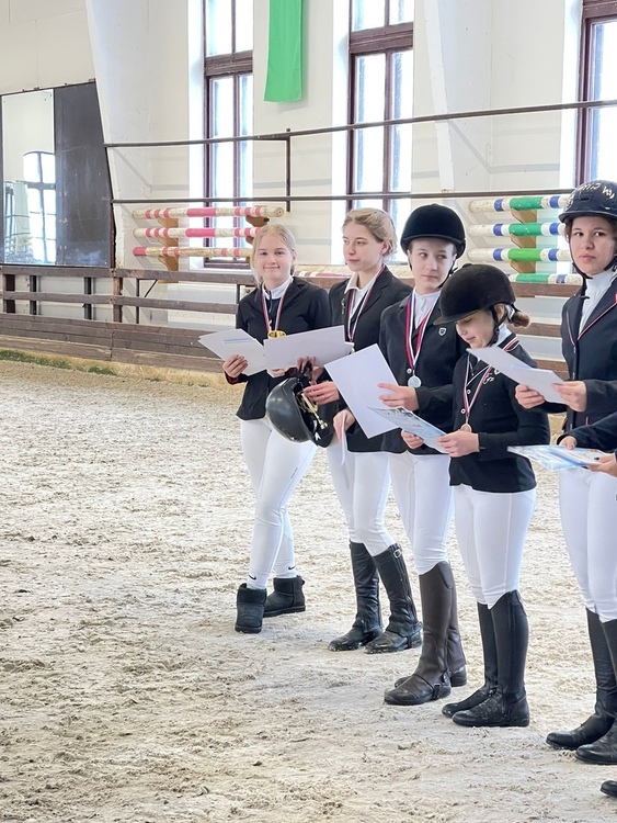 В Подольские завершились соревнования “Зимний кубок КСК “Фаворит” В Подольские завершились соревнования “Зимний кубок КСК “Фаворит”