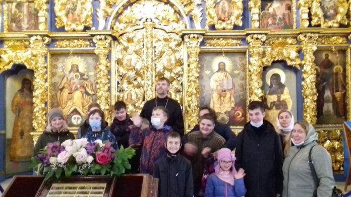 В Подольском благочинии прошла акция «Согреем детские сердца любовью» В Подольском благочинии прошла акция «Согреем детские сердца любовью»