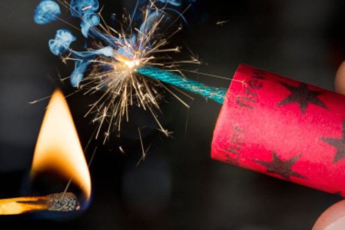 Соблюдайте осторожность при использовании пиротехники! Соблюдайте осторожность при использовании пиротехники!