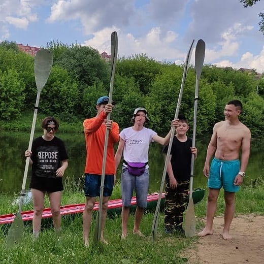 Юные спасатели совершили сплав на байдарках по рекам Подольска 15 июня