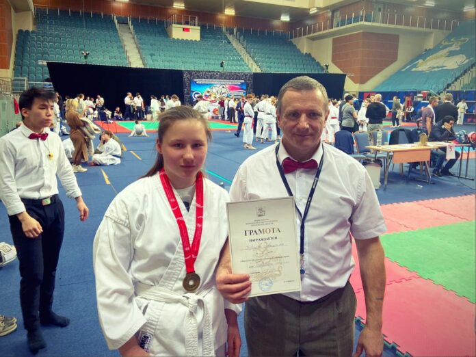 Спортсменка из Подольска получила I место на Первенствое Московской области по всестилевому каратэ Спортсменка из Подольска получила I место на Первенствое Московской области по всестилевому каратэ