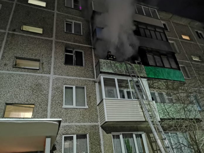 В пожаре на улице Юбилейной пострадавших нет В пожаре на улице Юбилейной пострадавших нет