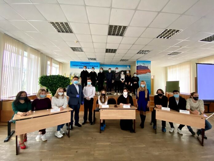 Открытый правовой урок провела представитель Уполномоченного по правам человека в Городском округе Подольск Открытый правовой урок провела представитель Уполномоченного по правам человека в Городском округе Подольск