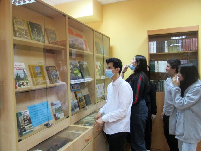 Выставка “Московские Тайны” организована в Подольской Центральной библиотеке