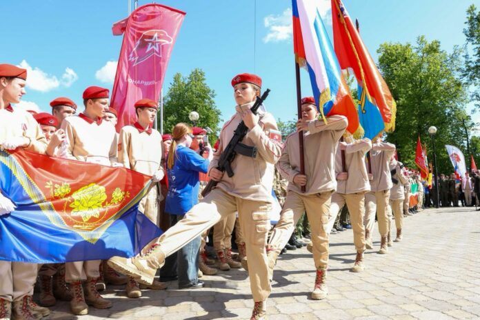 Региональный этап Всероссийской военно-патриотической игры «Зарница 2.0» стартовал в Подольске Региональный этап Всероссийской военно-патриотической игры «Зарница 2.0» стартовал в Подольске