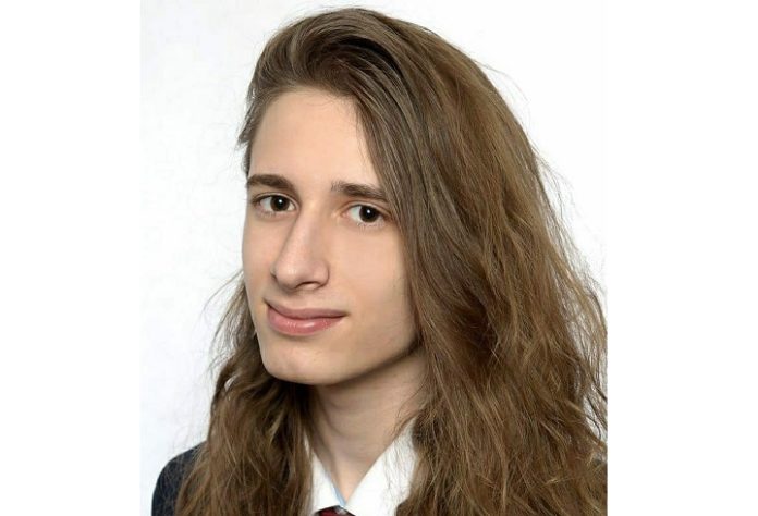 Артем Синельников стал призером заключительного этапа Всероссийской олимпиады школьников по английскому языку Артем Синельников стал призером заключительного этапа Всероссийской олимпиады школьников по английскому языку