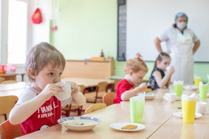 «Дежурные группы» для маленьких детей работают в 21 дошкольном образовательном учреждении Большого Подольска