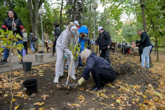 Подольск принял участие в областной экологической акции «День в лесу. Сохраним лес вместе» Подольск принял участие в областной экологической акции «День в лесу. Сохраним лес вместе»