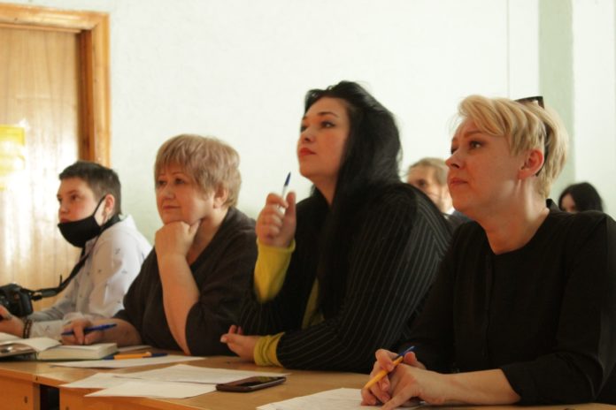 В филиале колледжа “Московия” в поселке Львовский прошел конкурс чтецов В филиале колледжа “Московия” в поселке Львовский прошел конкурс чтецов