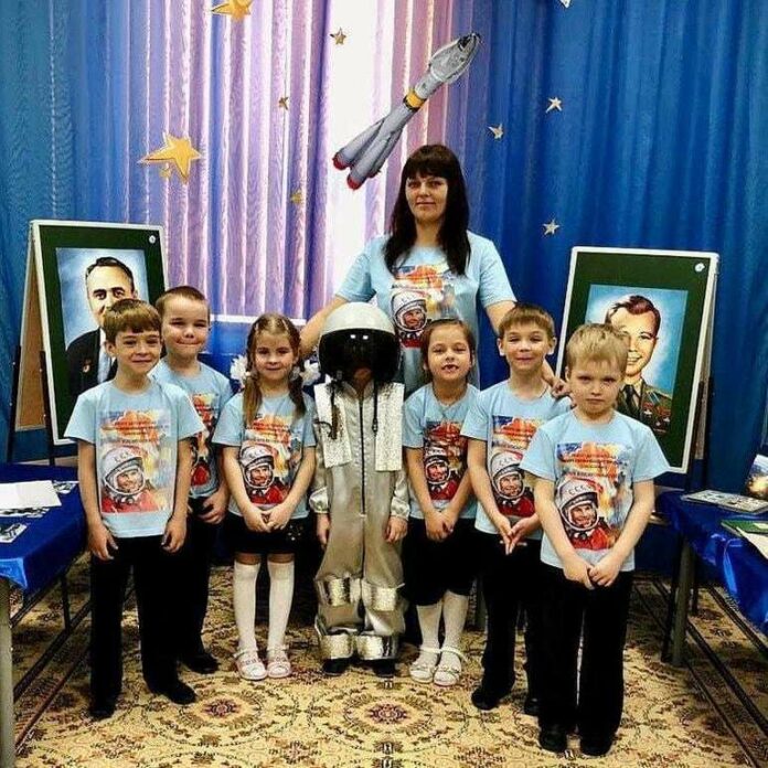 В региональном этапе IX Всероссийского конкурса «Воспитатели России» в различных номинациях победили 4 подольских...