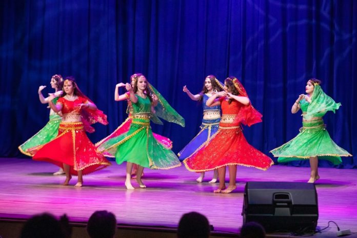 В Подольске состоялся отчетный концерт студии восточного танца «Аиша»