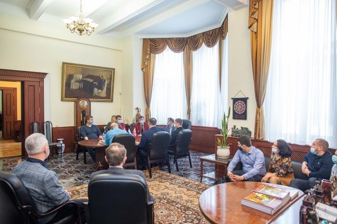 Совещание по вопросу вакцинации сотрудников предприятий промзоны «Зингер-Скиф» состоялось 29 января Совещание по вопросу вакцинации сотрудников предприятий промзоны «Зингер-Скиф» состоялось 29 января