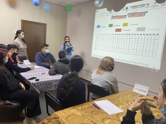 В молодёжном центре “Ровесник” прошла интеллектуальная викторина “Мегамозг” В молодёжном центре “Ровесник” прошла интеллектуальная викторина “Мегамозг”