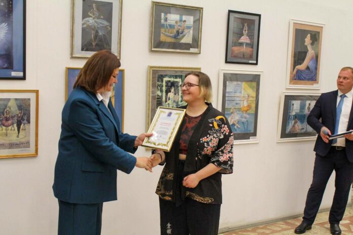 Климовская детская художественная школа отметила 50-летие Климовская детская художественная школа отметила 50-летие