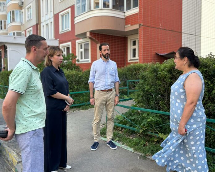 Мониторинг содержания дворов провели в поселке Сельхозтехника и на Красной Горке Мониторинг содержания дворов провели в поселке Сельхозтехника и на Красной Горке