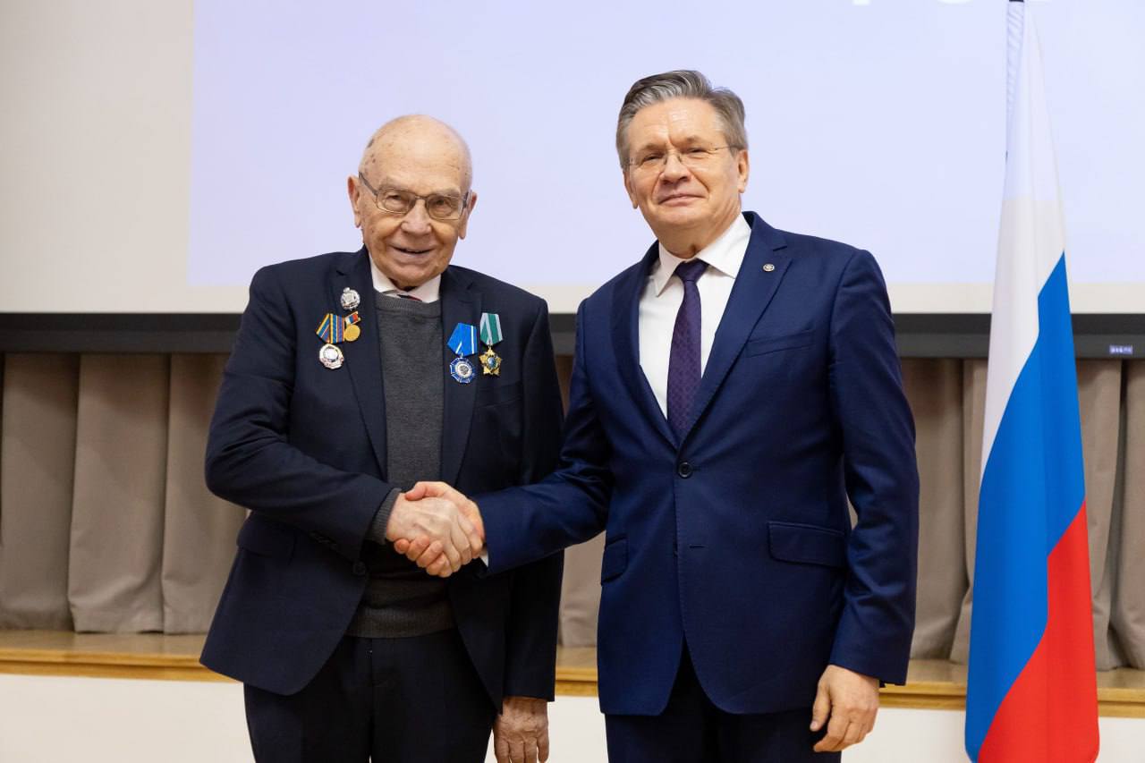 Подольского ученого наградили орденом Почета