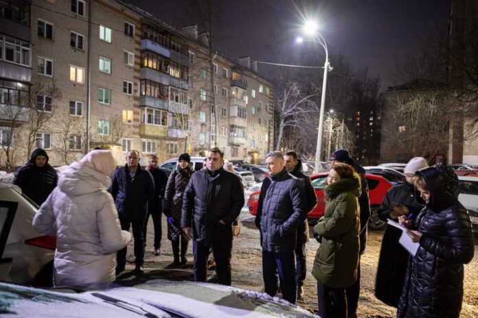 Глава Подольска Дмитрий Жариков проверил содержание дворов в Климовске Глава Подольска Дмитрий Жариков проверил содержание дворов в Климовске