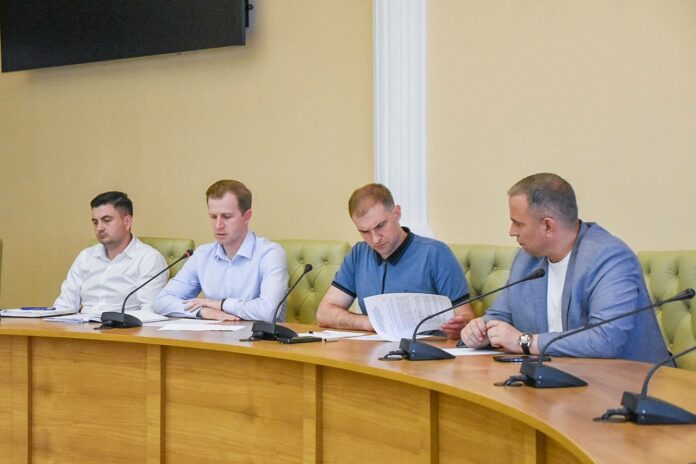 В администрации г. о. Подольск состоялось очередное заседание комиссии по чрезвычайным ситуациям В администрации г. о. Подольск состоялось очередное заседание комиссии по чрезвычайным ситуациям