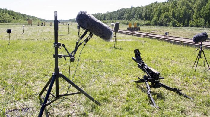 Сотрудников ЦНИИТОЧМАШ поблагодарили за участие в создании военно-патриотического фильма «Однажды в пустыне» Сотрудников ЦНИИТОЧМАШ поблагодарили за участие в создании военно-патриотического фильма «Однажды в пустыне»