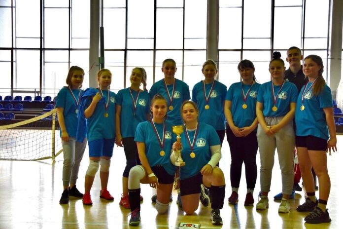 В Подольске состоялись соревнования по волейболу среди женских команд