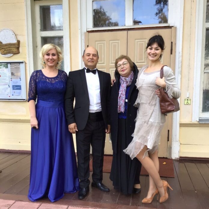 Солист оперной студии Dolce Voce ДК “Октябрь” стал лауреатом первой степени областного конкурса вокального...