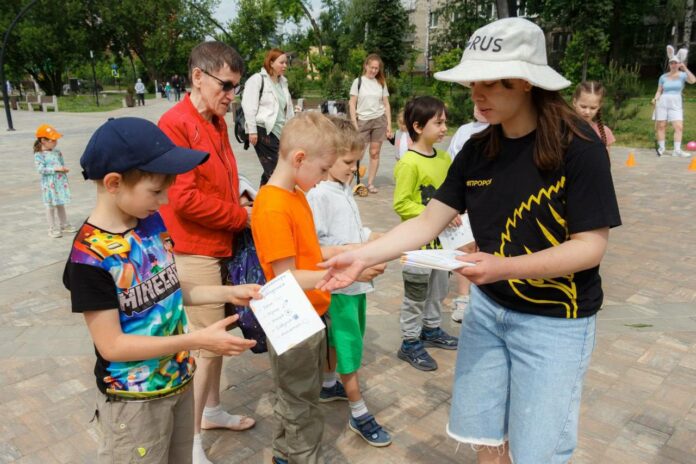 Детскую развлекательную программу провели на бульваре Юности в Подольске
