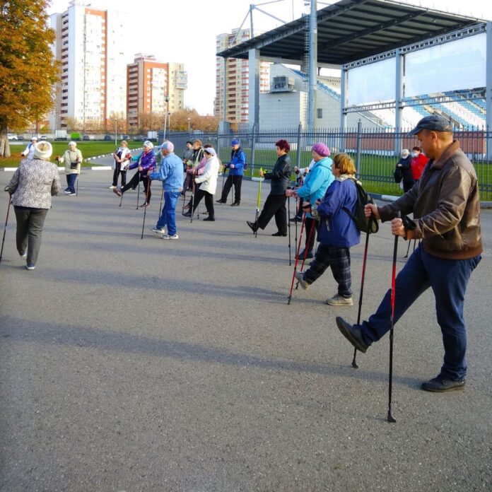 В Подольске прошел День здоровья для любителей скандинавской и пешей ходьбы