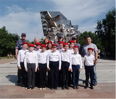 Сотрудники Подольского ОВО приняли участие в проведении мероприятий, посвященных Дню памяти и скорби  Сотрудники Подольского ОВО приняли участие в проведении мероприятий, посвященных Дню памяти и скорби