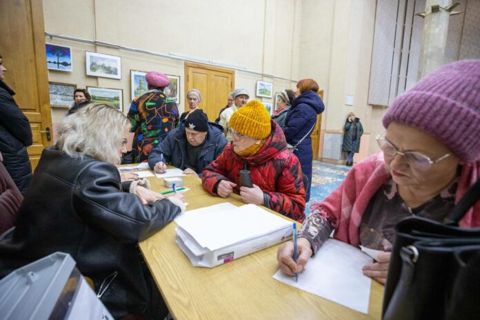 Выездная администрация Подольска встретилась с жителями Гривно Выездная администрация Подольска встретилась с жителями Гривно