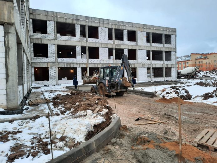 Строительство школы на 1100 мест в Подольске завершится к осени 2021 года Строительство школы на 1100 мест в Подольске завершится к осени 2021 года