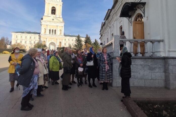 Экскурсионный тур “Дивеево-Муром” организовали для работников предприятия “ПОДОЛЬСККАБЕЛЬ”