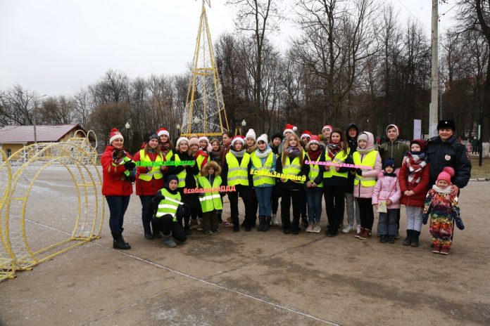 Юные подольчане призвали жителей округа соблюдать дорожные правила