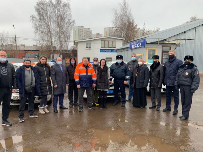 Полицейские и общественники присоединились ко Всемирному Дню памяти жертв дорожно-транспортных происшествий в Подольске Полицейские и общественники присоединились ко Всемирному Дню памяти жертв дорожно-транспортных происшествий в Подольске