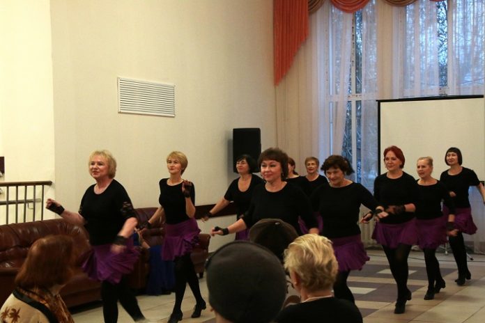 «Дебют» для дам элегантного возраста «Дебют» для дам элегантного возраста