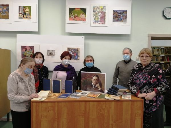 Виртуальное путешествие в имение Мелихово прошло в библиотеке № 28