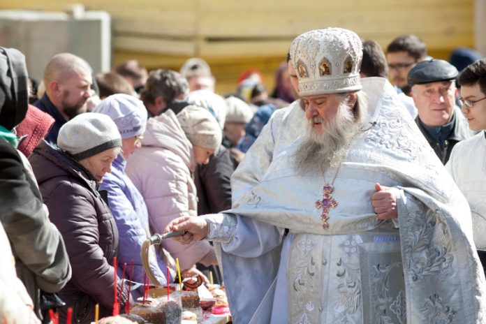 Андрей Воробьев отметил высокий уровень организации Пасхальных мероприятий на совещании с зампредами