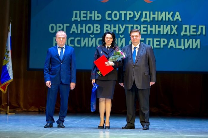 Нам отвага и честь – не пустые слова Нам отвага и честь – не пустые слова