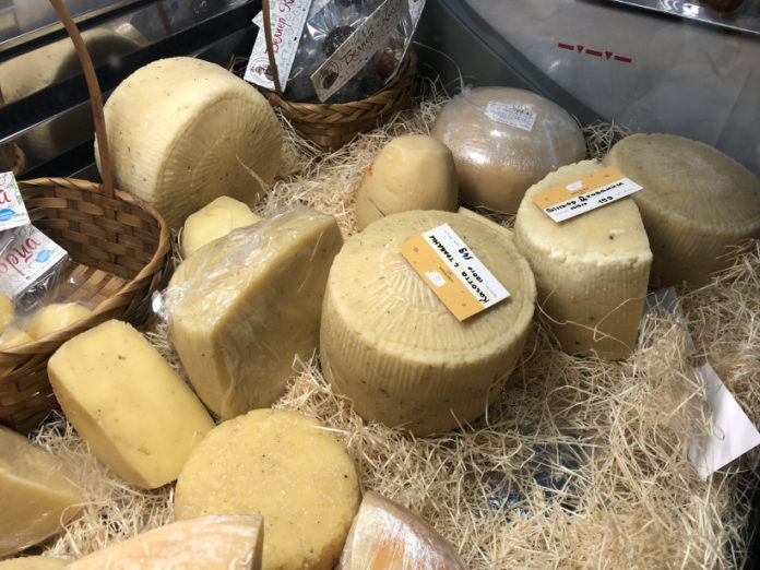 В Подмосковье идёт приём заявок на получение грантов производителям сыра и на развитие кооперативов В Подмосковье идёт приём заявок на получение грантов производителям сыра и на развитие кооперативов