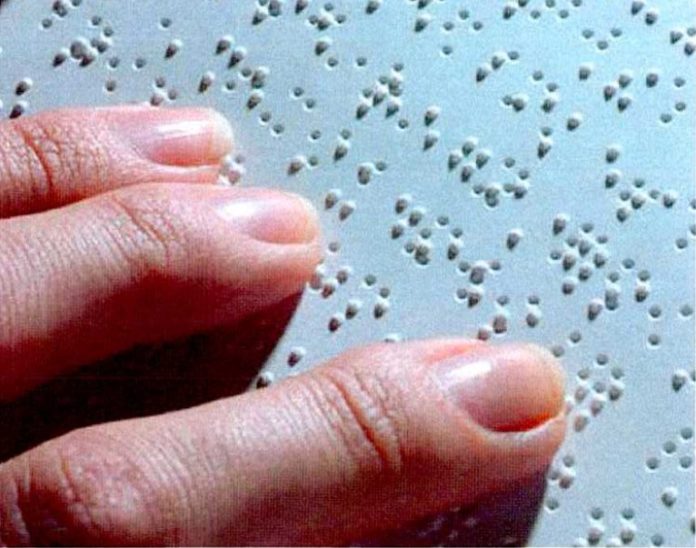 Минтруд России информирует о создании технологии распознавания азбуки Брайля