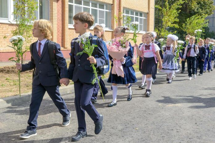 Подольская школа № 29 отметила 25-летие