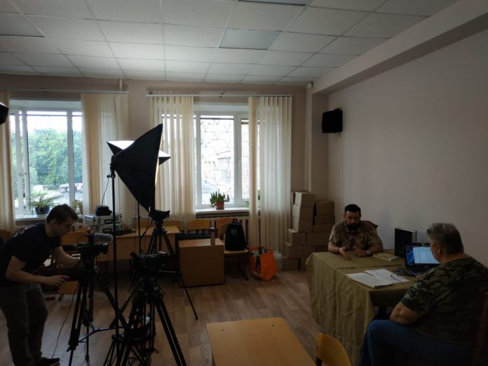 В Молодежном центре «Максимум» состоялась запись беседы с руководителем ВПО «Память»