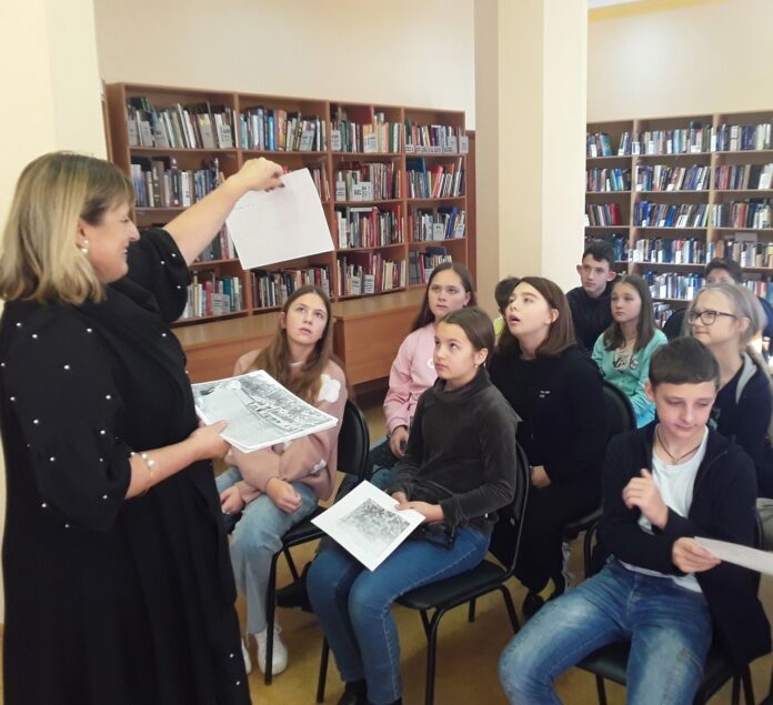 Цикл встреч «Угостите историей» начался в библиотеке № 1