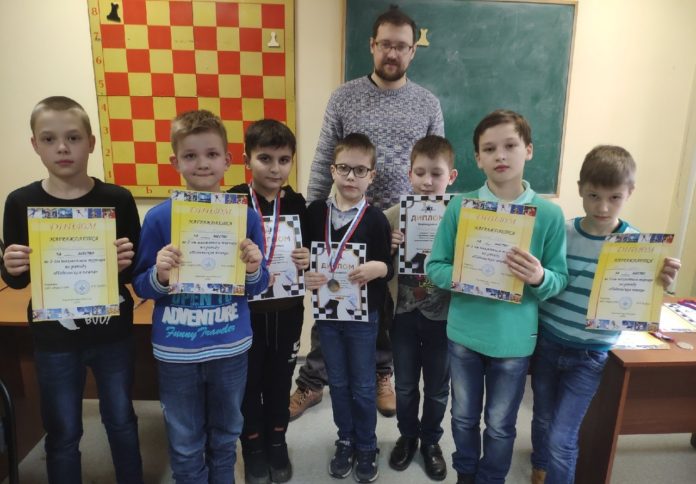Юные подольчане – лучшие на турнире по шахматному рапиду
