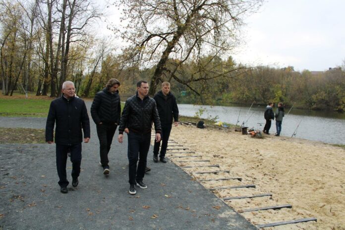 В Подольске продолжается благоустройство набережной Пахры  В Подольске продолжается благоустройство набережной Пахры