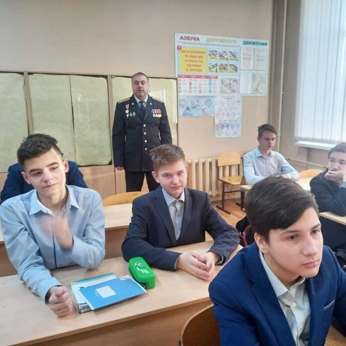 Беседу на тему  «Подростки-герои из Подмосковья, погибшие, в годы ВОВ» провели для подольских...